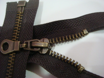 【中國拉鏈十大知名品牌 夾克箱包三力金屬拉鎖 產(chǎn)品暢銷海內(nèi)外】價格,廠家,圖片,拉鏈,協(xié)能(福建)拉鏈工業(yè)-