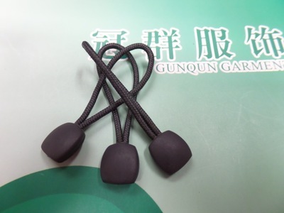 【廠家供應各種拉頭拉片 注塑拉袢 拉鏈頭五金拉頭】價格,廠家,圖片,拉鏈,蘇州冠群服飾-